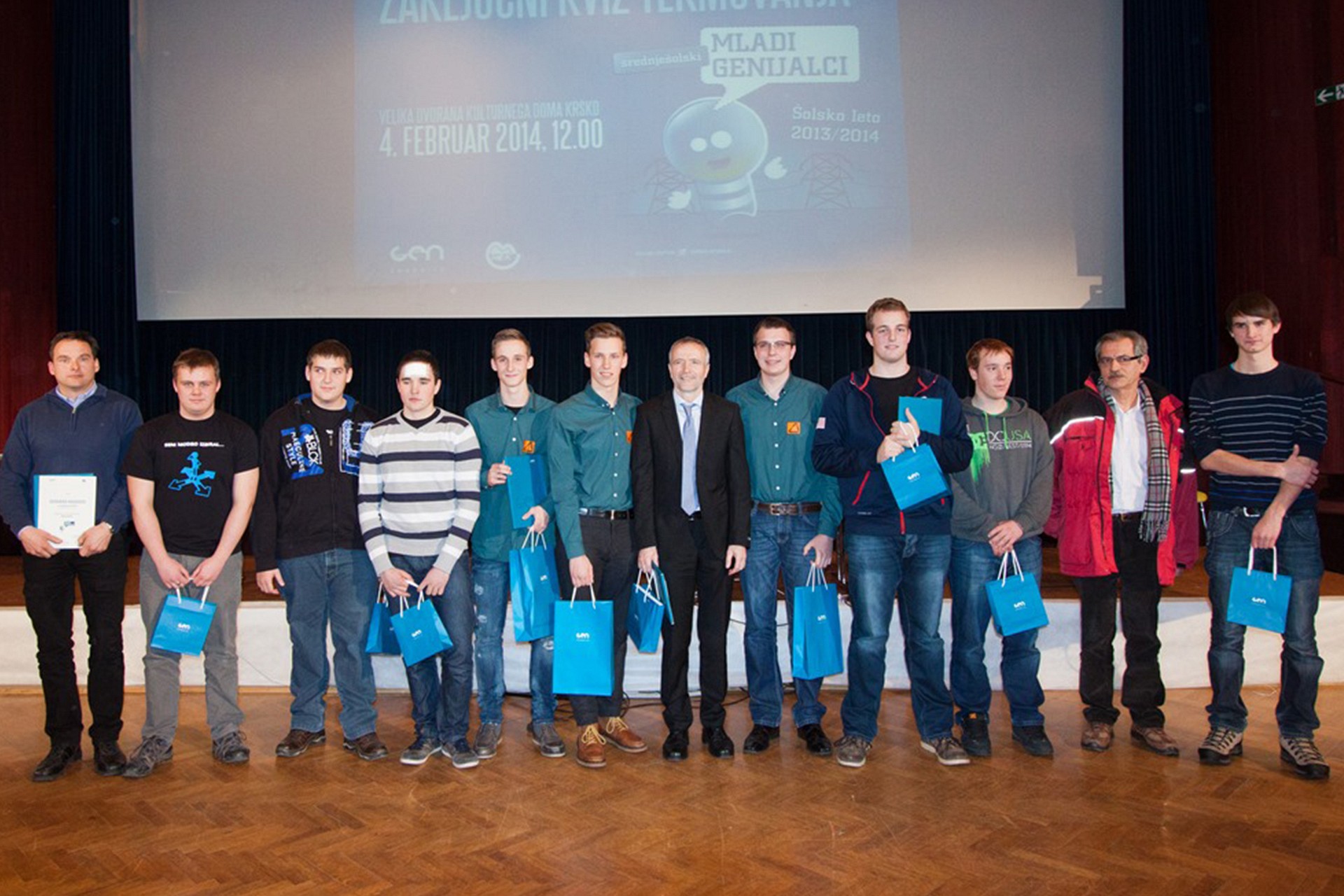 Šolsko leto 2013/2014 – Srednješolsko tekmovanje, Najboljši: Srednja elektro šola in tehniška gimnazija, program gimnazija (ŠC Novo mesto), Srednja poklicna in strokovna šola Krško (ŠC Krško), Elektrotehniško-računalniška strokovna šola in gimnazija Ljubljana.